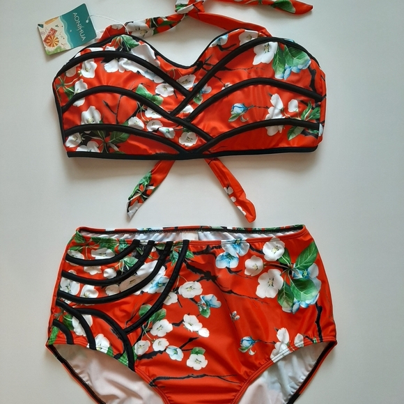NWT! Sexy Floral Swimsuit Bikini Bathing Suit - Picture 1 of 7
